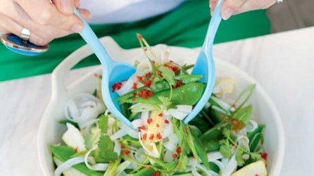 thai noodle salad vegetarian recipe
